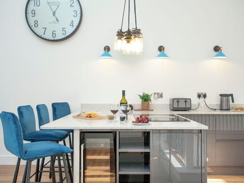 Kitchen area | Primrose - Bincombe Country Cottages, Over Stowey, near Bridgwater
