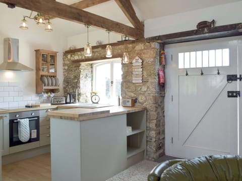 Open plan living space | Pipistrelle Cottage - Upper Farm Barns, Mathry, near St Davids