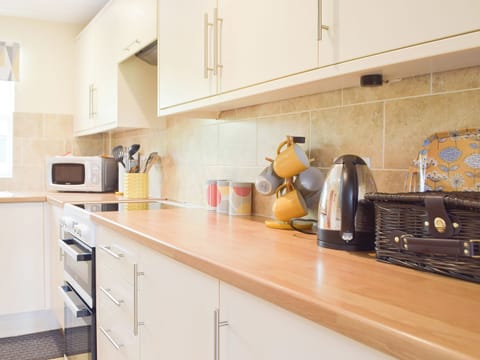 Kitchen | Typicca Farmhouse, Brechfa