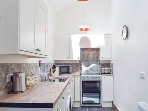 Kitchen | Bwlchgraig Fach - Bwlchygraig Cottages, Bwich-llan, near Lampeter