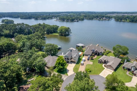 Best of both worlds! Situated in quiet cove with views of the main channel