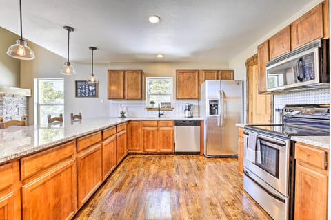 The gourmet kitchen is ready for those creative and fantastic meals.