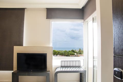 Deluxe Double Room, 1 Queen Bed | Balcony view