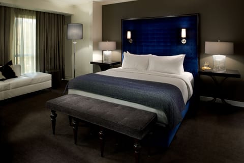 Suite, 1 King Bed | Egyptian cotton sheets, premium bedding, down comforters