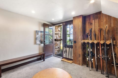 6.09-mountain-village-aspen-at-courcheval-ski-room-