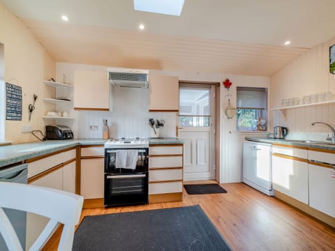 Kitchen/diner | The Creagan, Corrie, near Brodick