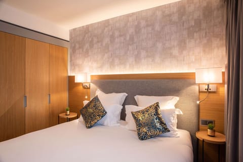 Comfort Double Room | Premium bedding, minibar, in-room safe, individually furnished