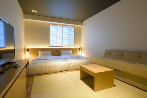 Japanese Style Modern Twin Room C, Non Smoking | Iron/ironing board, free WiFi, bed sheets