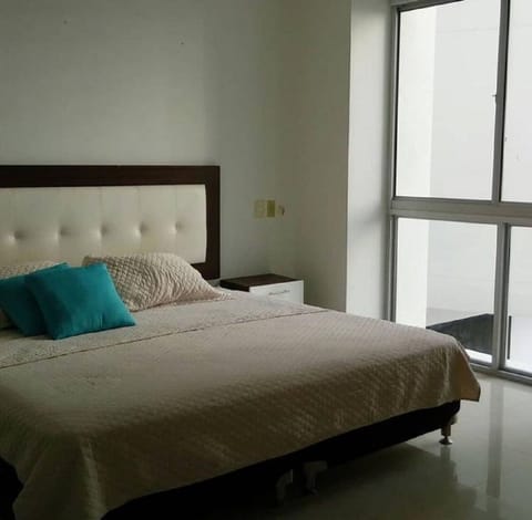 Exclusive Apartment | Iron/ironing board, free WiFi, bed sheets