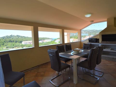 Table, Furniture, Property, Building, Chair, Window, Shade, Wood, Interior Design