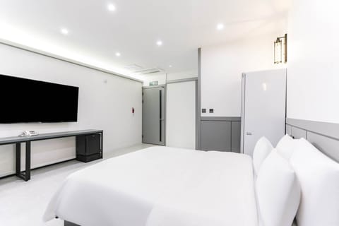 Premium Double Room | Individually decorated, individually furnished, free WiFi, bed sheets