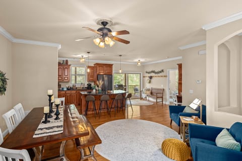 A welcoming, open floor plan where you can relax, dine, cook and visit.