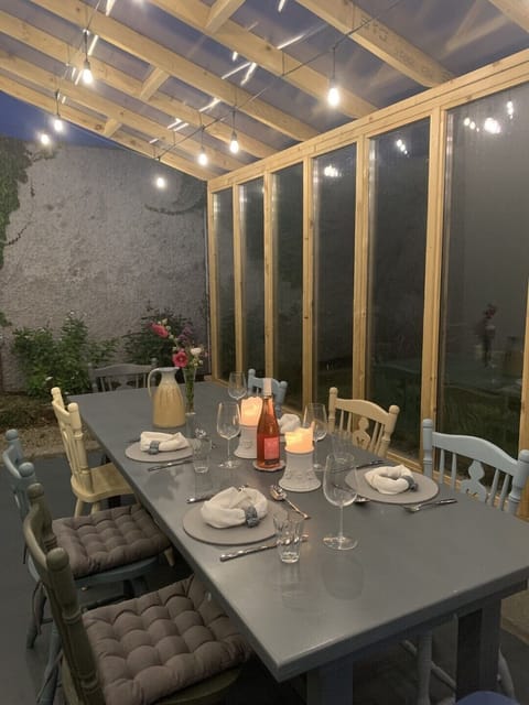 Outside dining on the porch