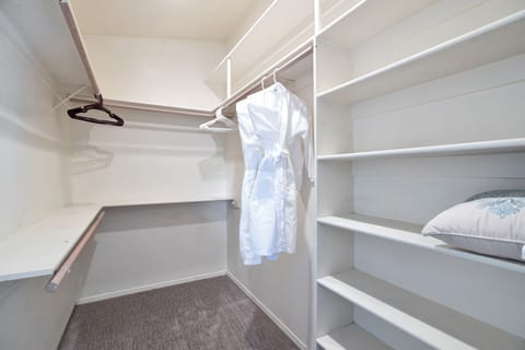 Primary suite walk-in closet