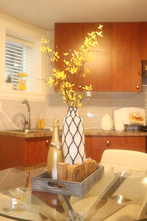 Eye-catching decors to welcome you