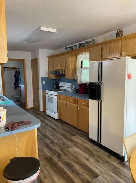 Fully stocked kitchen 