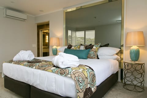 Presidential Penthouse | Premium bedding, in-room safe, soundproofing, iron/ironing board