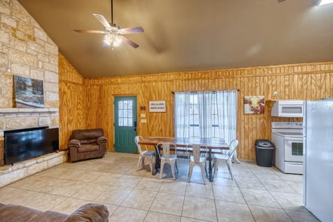 Lots of space to enjoy your family or friends