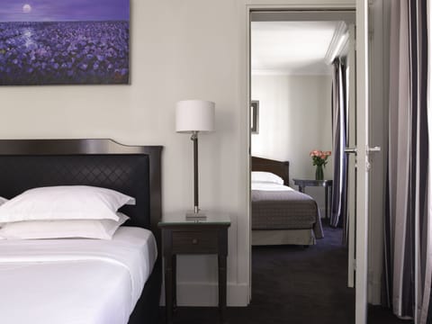 Suite | Premium bedding, minibar, in-room safe, desk