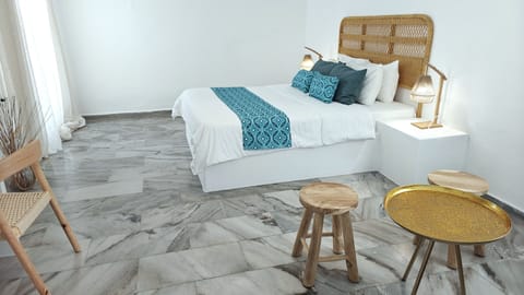 Suite | In-room safe, desk, iron/ironing board, cribs/infant beds