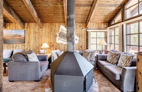 Cabin, Multiple Beds, Patio, Mountain View | Living area | 40-inch flat-screen TV with cable channels, TV, fireplace