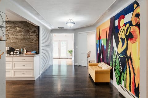Home mural