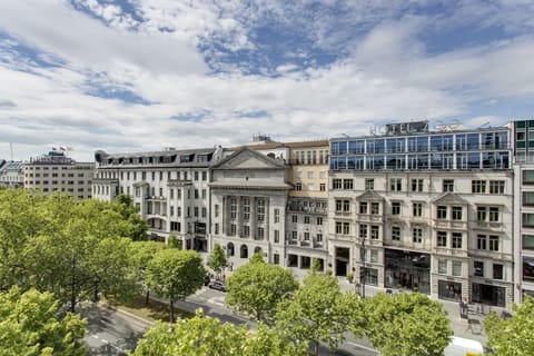 Panoramic Room | Front of property