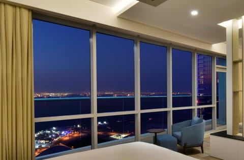 Executive Suite, 1 King Bed, Sea View | View from room