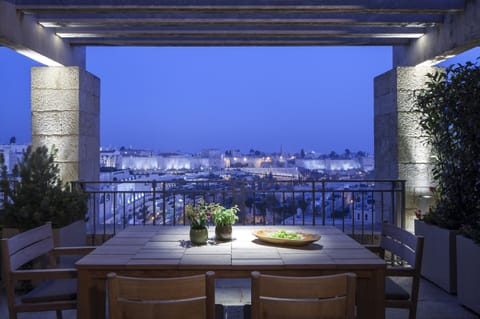 Executive Suite with a terrace and Old City view. | Balcony view