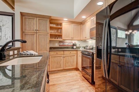 Flooring, Furniture, Hardwood, Room, Indoors