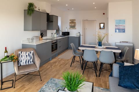 Sea Breeze - Kitchen diner