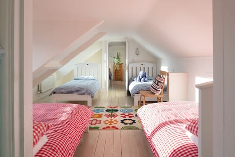 White Cottage Quad Room