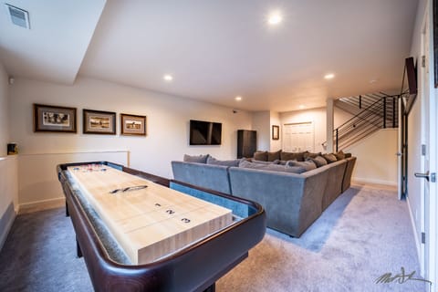 U Shaped Sofa, Large HDTV