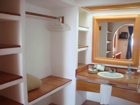 Standard Room, 2 Double Beds | Bathroom sink