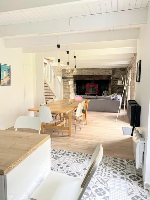 Longère - cuisine / salon