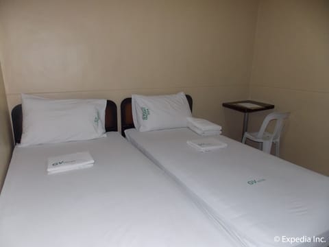 Standard Twin Room | Free WiFi, bed sheets