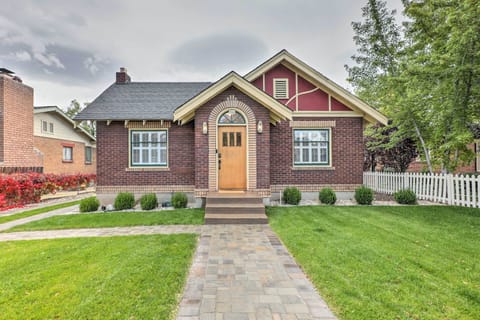 Reno Vacation Rental | 3BR | 2BA | 1,284 Sq Ft | Stairs Required for Access