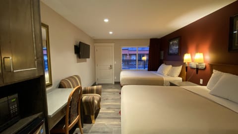 Standard Room, 2 Queen Beds | Soundproofing, iron/ironing board, free WiFi, bed sheets