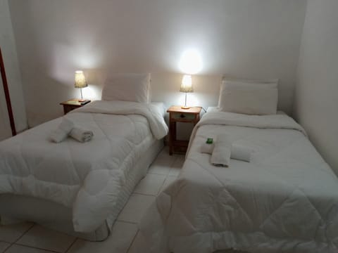 Economy Double or Twin Room | Minibar, free WiFi, bed sheets