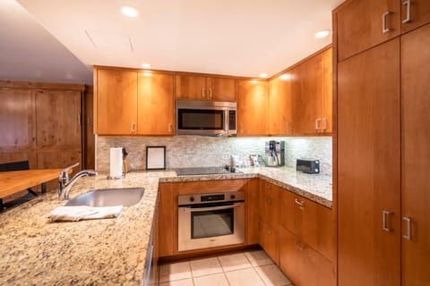 Comfort Condo #258 | Private kitchen | Fridge, microwave, stovetop, dishwasher