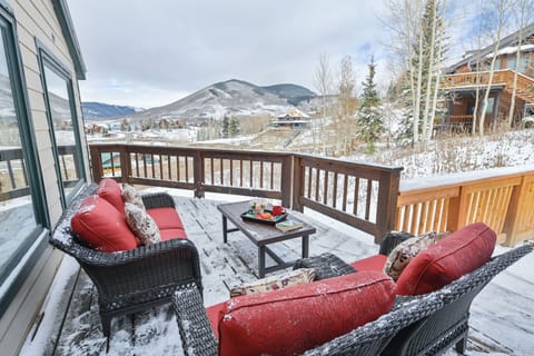 Private deck off master bedroom