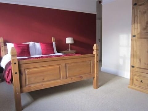 Standard Double Room, Ensuite (R 4)