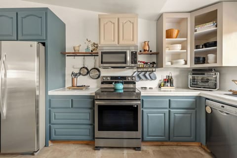 Fully stocked modern large Kitchen with ability to find things with ease.