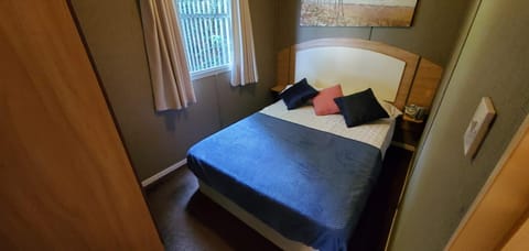 Cabin | 2 bedrooms, free WiFi, bed sheets