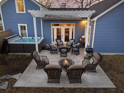 Fire pit
