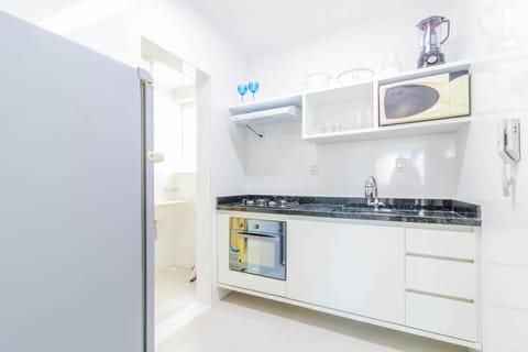 Apartment | Private kitchen | Fridge, microwave, oven, coffee/tea maker