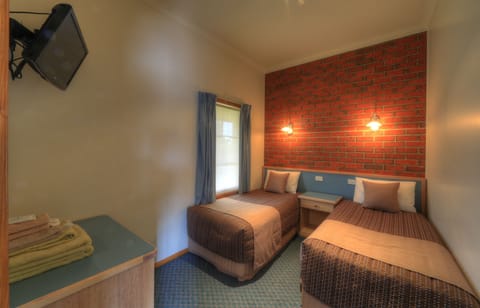 Deluxe Suite (Family) | Desk, blackout drapes, iron/ironing board, free WiFi