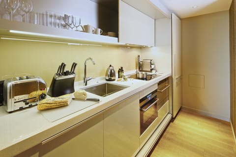 Luxury Apartment, 1 Bedroom (Tower View) | Private kitchen | Full-size fridge, microwave, oven, stovetop