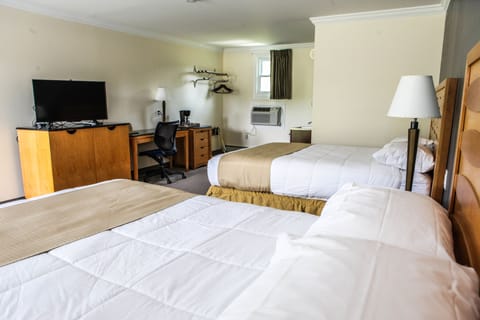 Standard Room, 2 Queen Beds, Non Smoking | Desk, laptop workspace, iron/ironing board, free WiFi