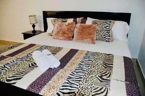 Elite Room | Down comforters, pillowtop beds, in-room safe, individually decorated